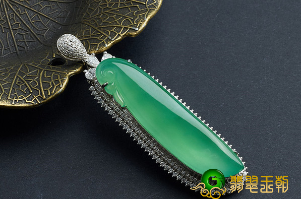 新春或过年或过节送翡翠不可以乱送,在这里在其中有十分大的喻意高度重视 第4张