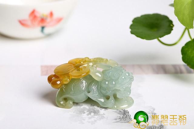 翡翠貔貅怎么分辨孰公孰母 第1张