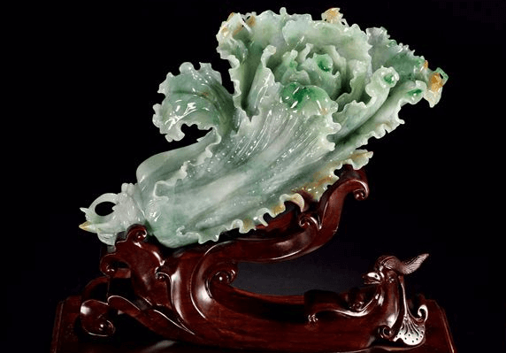 雕工好的翡翠品质好吗?观察后发现事实是这样的!(图文) 第1张