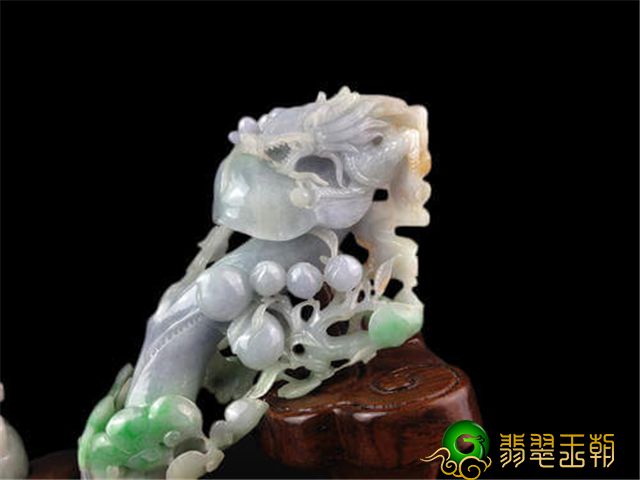 家中合适摆哪些翡翠摆饰?选对主题很重要！   第2张