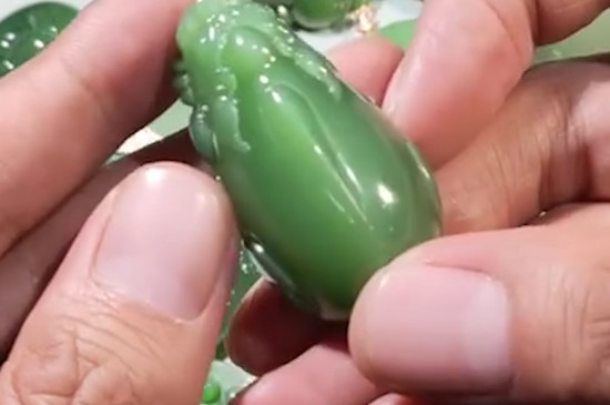 佩戴貔貅有什么讲究 佩戴貔貅的戴法有哪些？   第3张