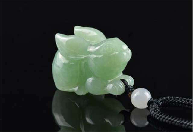 翡翠C货对身体有害吗？买之前一定要知道这些！   第1张