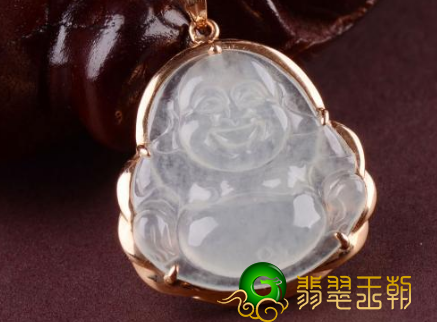 如何判断翡翠玉佛的价钱高不高，我教你怎么定价   第2张