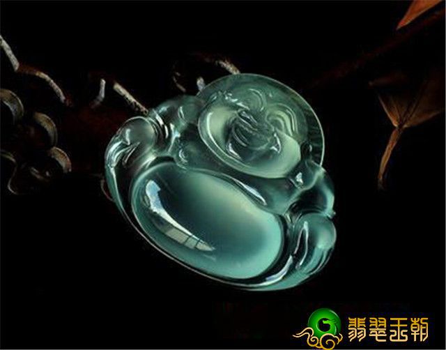 配戴翡翠项链吊坠有注重？今日就来跟大伙儿讲一讲！   第2张
