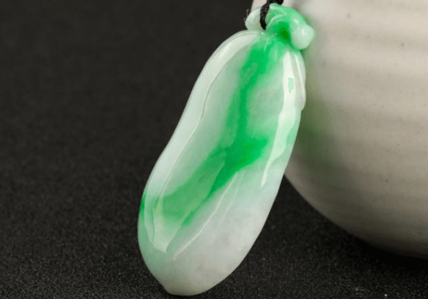 翡翠福瓜的好处和作用是什么?什么样的翡翠福瓜好? 第2张