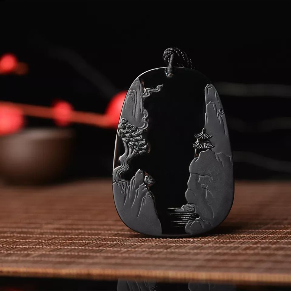 黑色的翡翠，墨翠值钱吗？   第6张