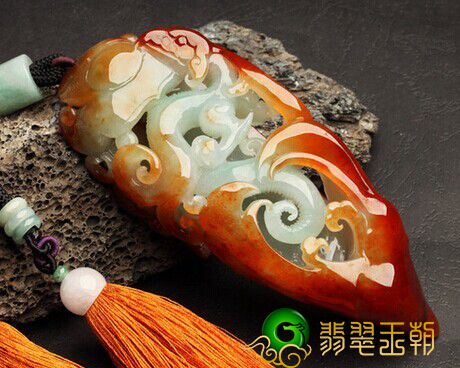 盘玩翡翠手把件，运动健身看病闲暇又修养身心   第2张