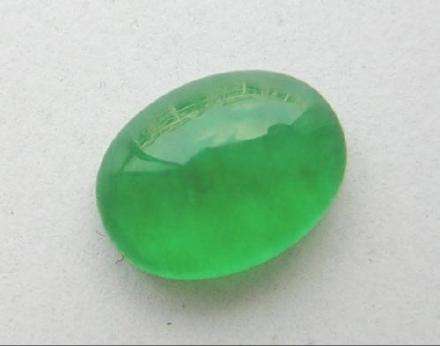 玻璃种翡翠价格高吗？讲一讲玻璃种翡翠的挑选事项！   第2张