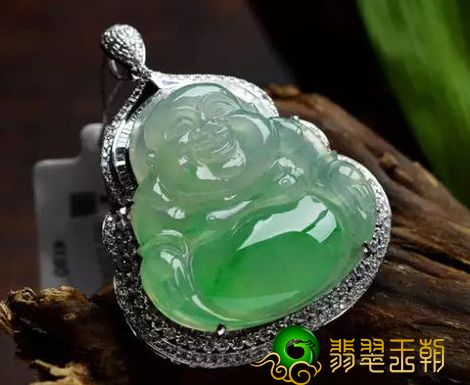 佩戴的翡翠佛公碎了，是因为替你挡灾！ 