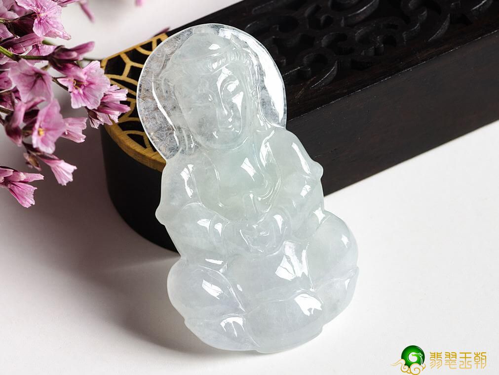 白翡翠观世音的价钱那么贵？究竟好在哪儿？   第1张