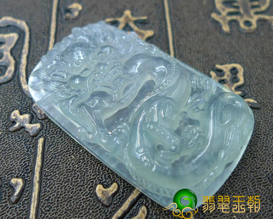 翡翠高冰如何，普遍的什么翡翠产品也归属于高冰   第2张