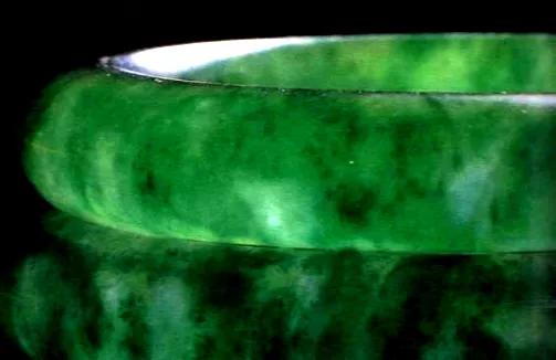 珠宝翡翠培训-翡翠C货的鉴定特征
第1张