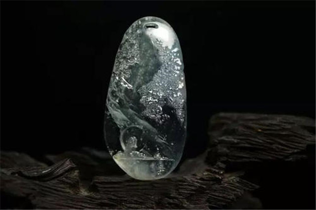 什么是翡翠山水牌？讲述一下如何更好保养翡翠饰品！(图文)   第3张