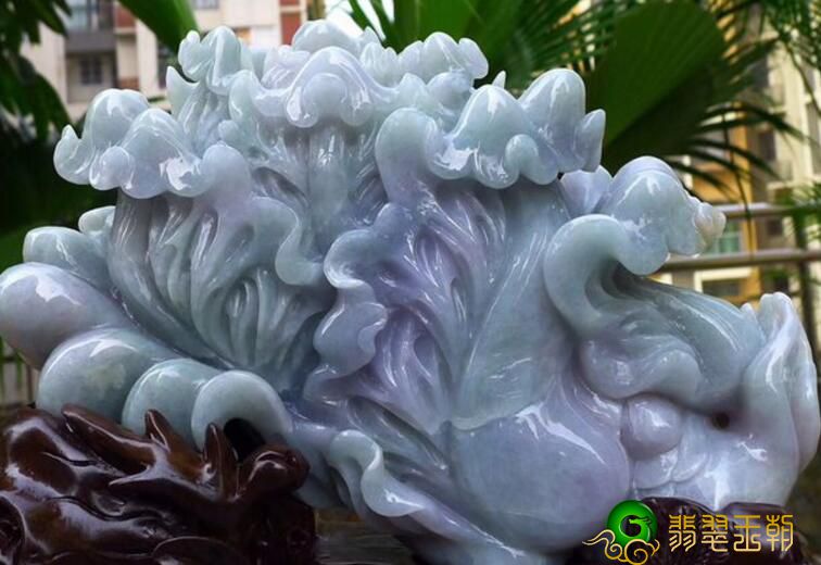翠玉白菜价钱是否很高？最普遍却喻意丰富多彩的手工雕刻主题居然是它？   第2张
