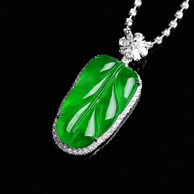 
                年入百万为什么喜欢翡翠？答案都在这里！
   第1张