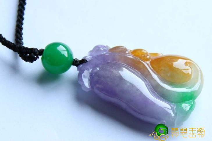 福禄寿三色翡翠的价钱是否比一般的翡翠价钱要贵呢？   第2张