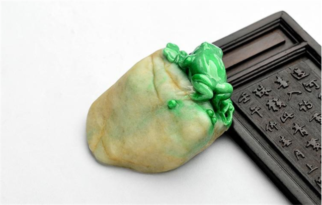 翡翠青蛙的寓意是什么?本文全整理出来了！(图文)   第3张