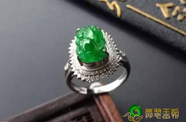 翡翠五毒装饰品喻意   第4张