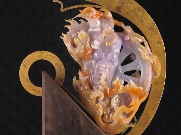 
                巧色俏色分色！都是翡翠玉雕，到底有何不同？
   第5张