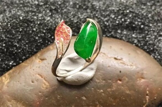 女戴玉佛的好处   第1张