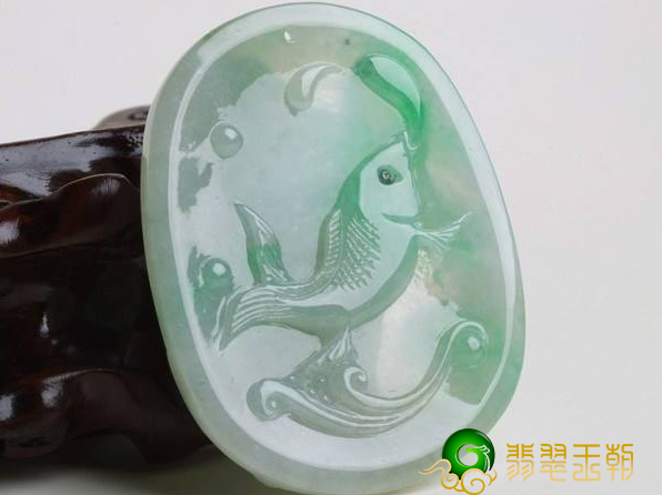 翡翠并不是女性专享品，看一下男性配戴翡翠的历史背景   第2张