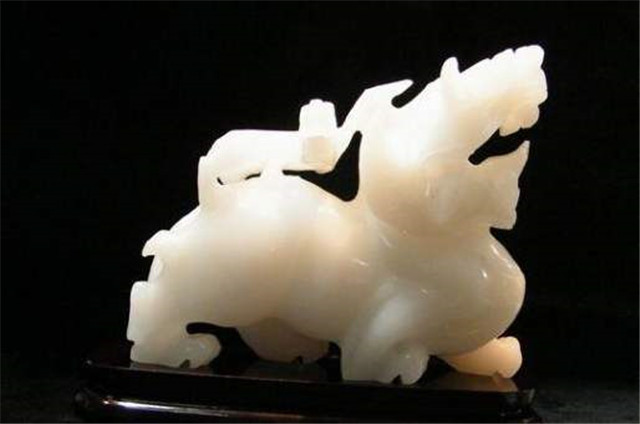翡翠貔貅摆件讲究很多?看完你就都了解了!(图文) 第2张