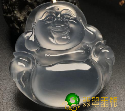 翡翠佛都是啥价格的,越大的翡翠价钱越高吗? 第1张