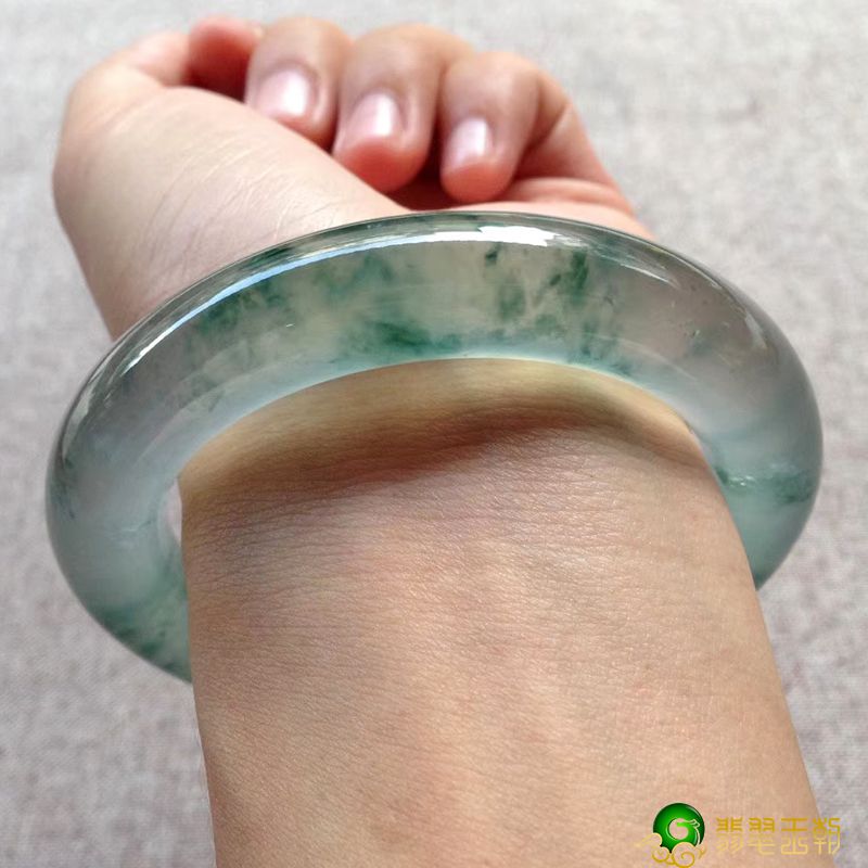 翡翠手镯的寓意是什么，佩戴翡翠手镯的好处   第4张