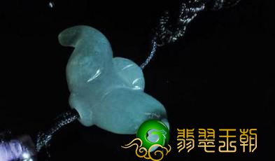 翡翠项链吊坠、摆饰及其各种各样杂件的喻意   第11张