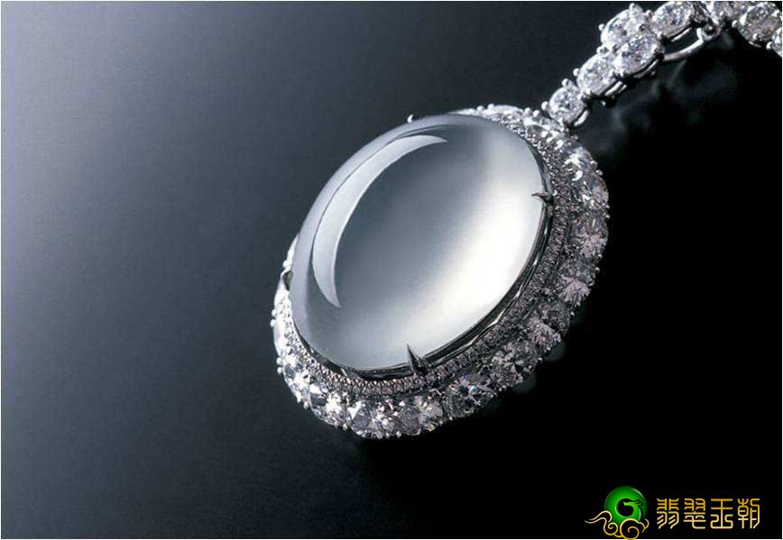 你的翡翠买贵了没有？仅用三分钟，陪你轻轻松松掌握翡翠价格政策   第1张