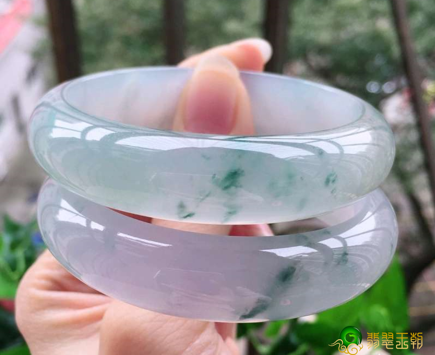现阶段翡翠价钱贵便宜？看了就不必担心买贵了!   第2张