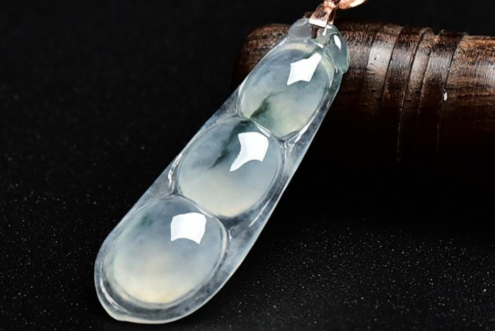 翡翠四季豆不仅寓意丰富，而且特别适合这几种人佩戴   第2张