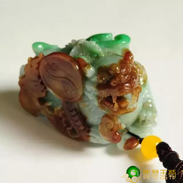 带上吉祥寓意的翡翠如何配戴都好？   第6张