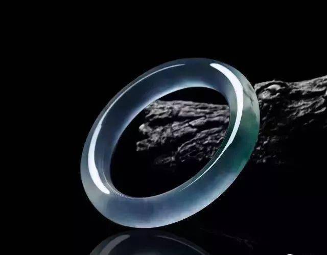 
                翡翠鉴赏经常掉进七个误区，行内人士都会混淆
   第2张