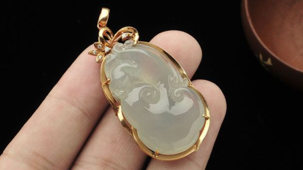 为何翡翠a货才值几百元?其实你对它的理解有错误!(图文) 第2张