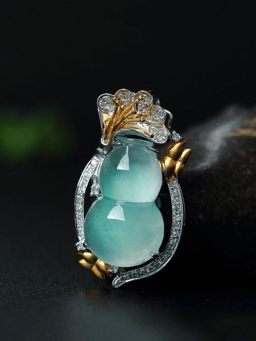 怎样的翡翠葫芦才算好呢？我来给你具体分析！   第3张