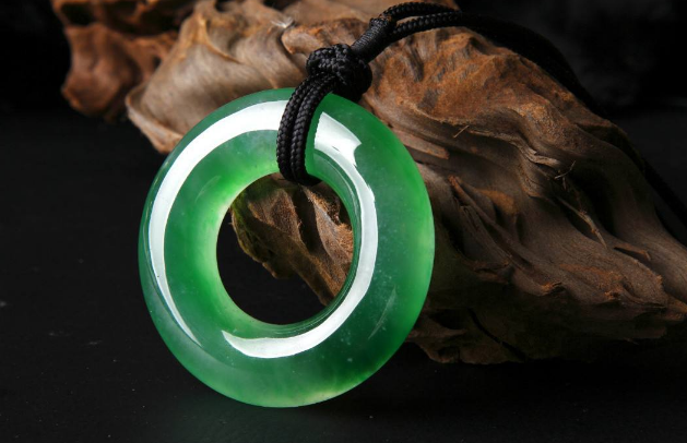 市面上最受欢迎的两种辟邪神器，辟邪效果哪家强？   第2张