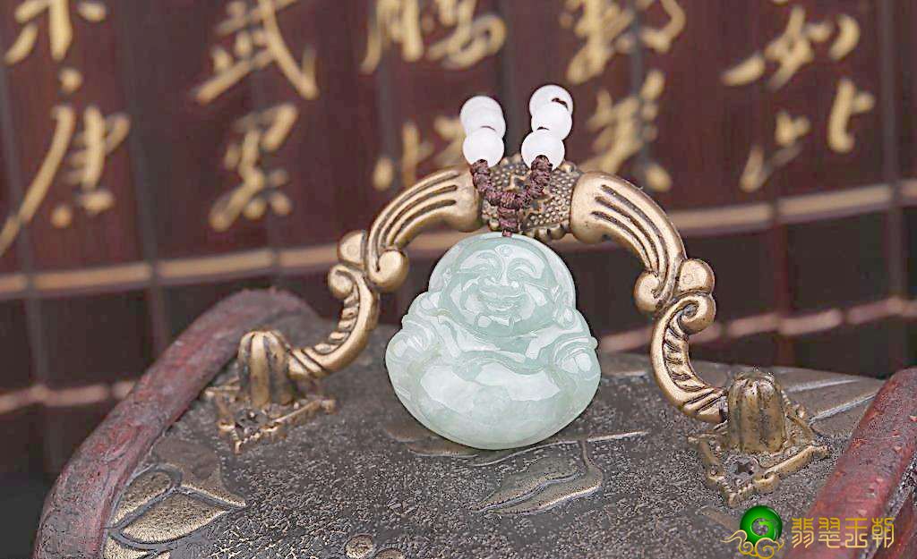 持佛性禅心去保养与清洗和田玉佛吊坠   第1张