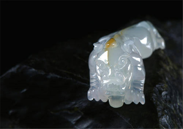 戴翡翠貔貅有什么讲究？我们在保养时要注意什么？(图文)   第3张