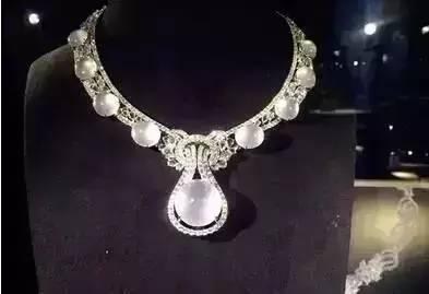 
                君子不可不饰！最具中国风的翡翠设计！
   第4张