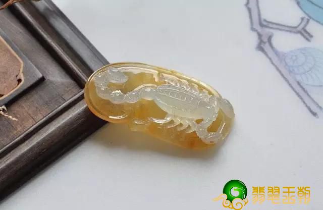 日常中的蜈蚣人担忧近,但翡翠大蜈蚣美翻了喻意还十分大!! 第3张