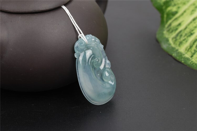 六个鉴定翡翠真假小妙招，让你五分钟看懂它！(图文)   第5张