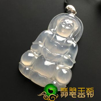 火爆的翡翠观世音，大家都戴正确了吗？ 