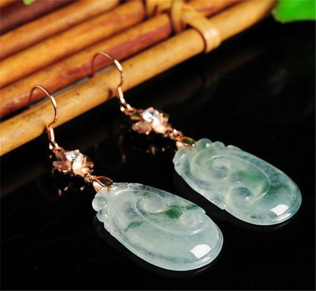 翡翠如意如何鉴定好坏？这些方法学会分分钟变身鉴定高手！(图文)   第3张