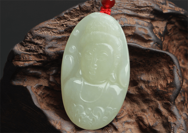 和田玉是不是每个人都可以戴?佩戴它到底有什么好处? 第1张