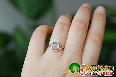 什么翡翠翡翠戒面非常值得个人收藏，个人收藏翡翠翡翠戒面的常见问题   第2张