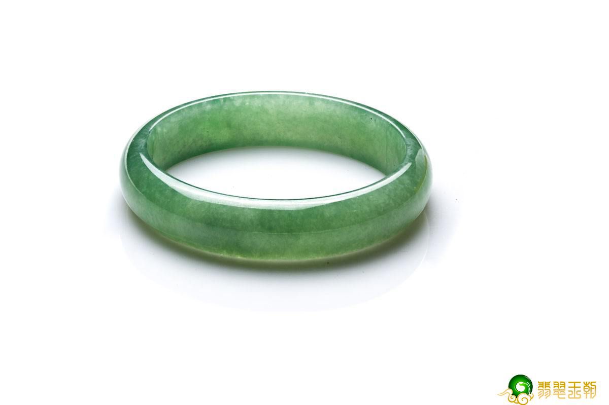 翡翠怎么保养才最好？翡翠为什么需要保养？   第3张