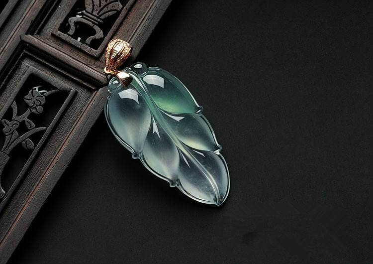 看完惊呆了！原来A类翡翠挂坠还有这样的内幕！   第3张