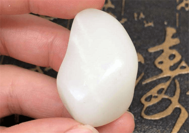 什么样的和田玉才是精品?想买精品这些“雷区”不要接触! 第3张