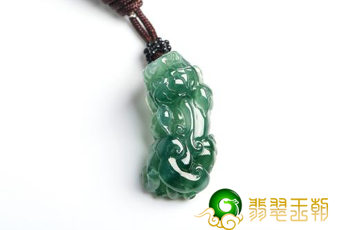 翡翠貔貅的价格如何 质量起关键性功效   第1张